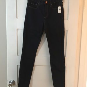 Brand new gap dark skinny jeans